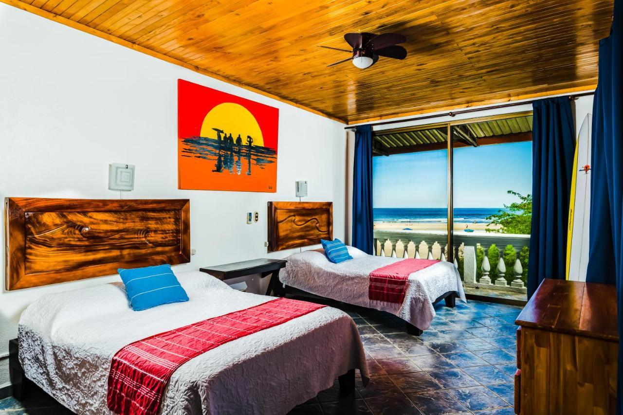 Witch'S Rock Surf Camp Hotell Tamarindo Exteriör bild